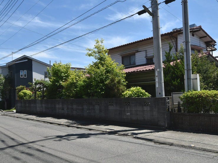 外観を北西側より撮影