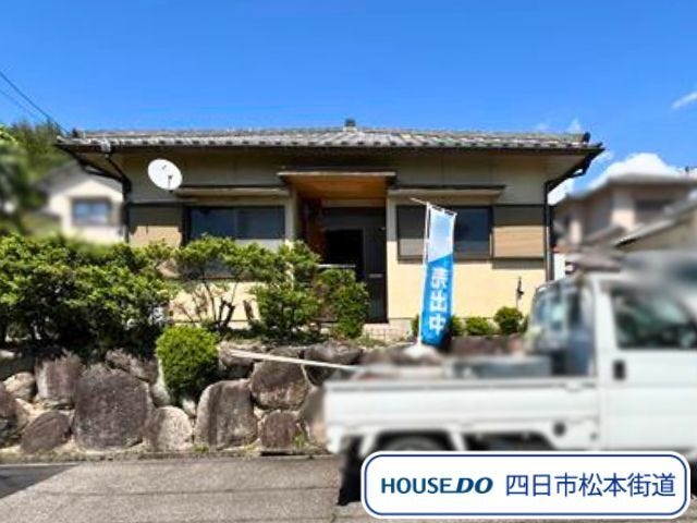 【外観】
県小学校/大池中学校エリアの水害ハザードなしの高台エリアの整形地に建つ4DKの平屋♪周辺環境の確認を兼ねて一度ご見学してみませんか
(2026年5月9日 撮影)