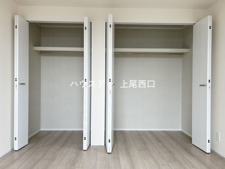3階洋室(7帖)収納