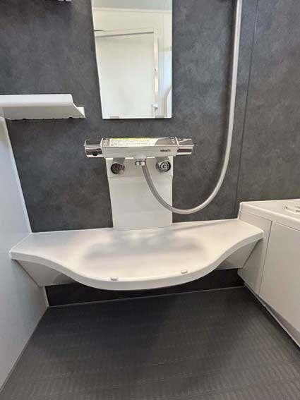 ユニットバス洗い場サーモスタット水栓装備