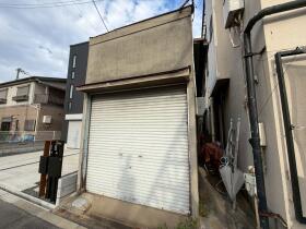 大阪市西成区天神ノ森１丁目