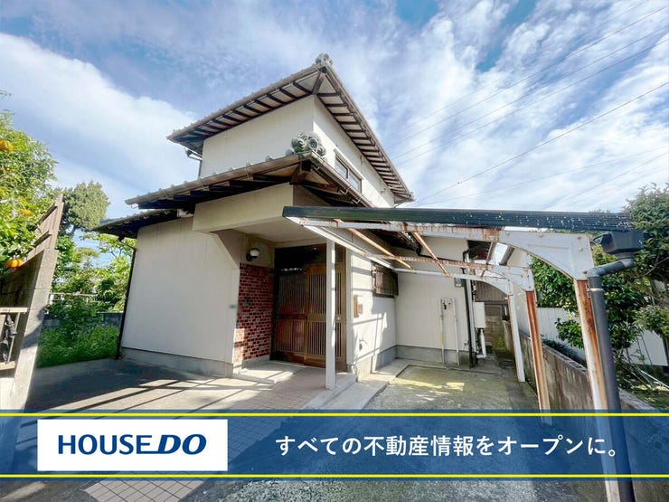 【外観】
■小倉南区湯川新町 中古戸建て■ ■駐車2台可■LDK約12帖■和室■バス停徒歩約4分