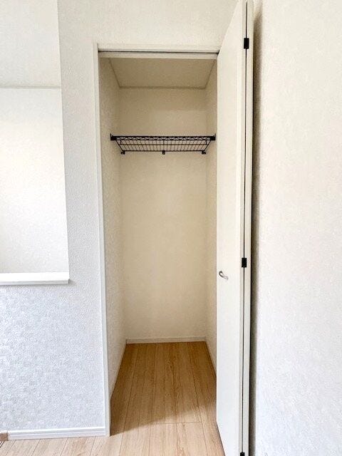 2階ホール収納