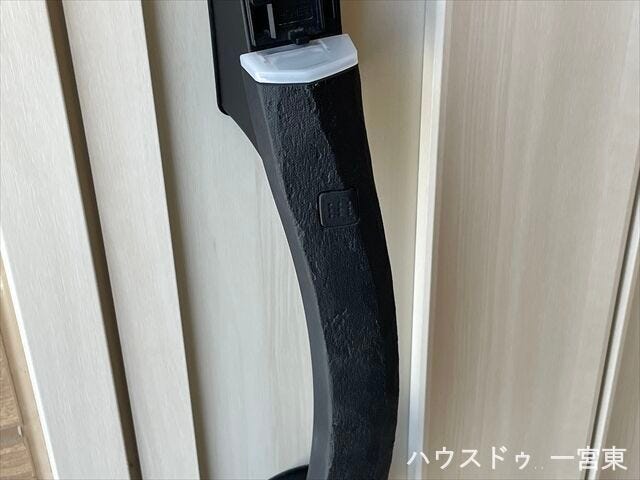 【スマートキー】防犯対策にも効果的!鍵を使用せずに施錠開錠がスムーズに行える非接触型の錠前システムです。