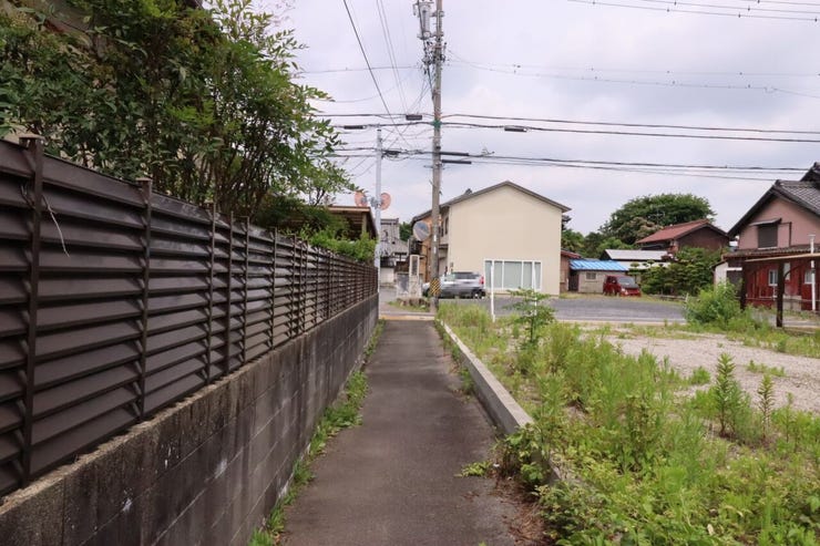 *南側前面道路*