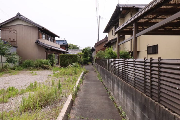 *南側前面道路*