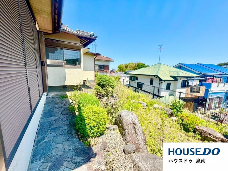 戸建て住宅ならではの長所《お庭》付!お子様と遊んだり家庭菜園を始めてみたり…。お家時間が益々充実しそうですね♪