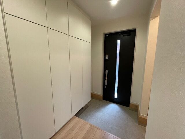 収納たっぷりのシューズボックスが頼もしいですね。玄関を広々と使えます