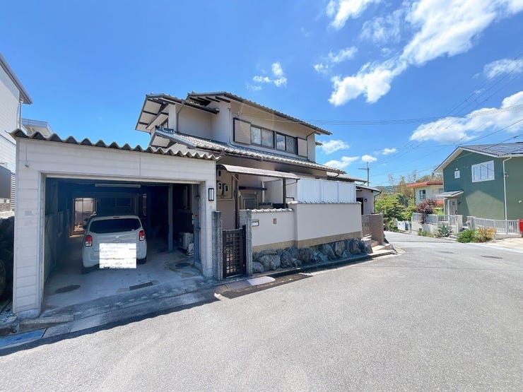 閑静な住宅地で静かに生活ができます♪
