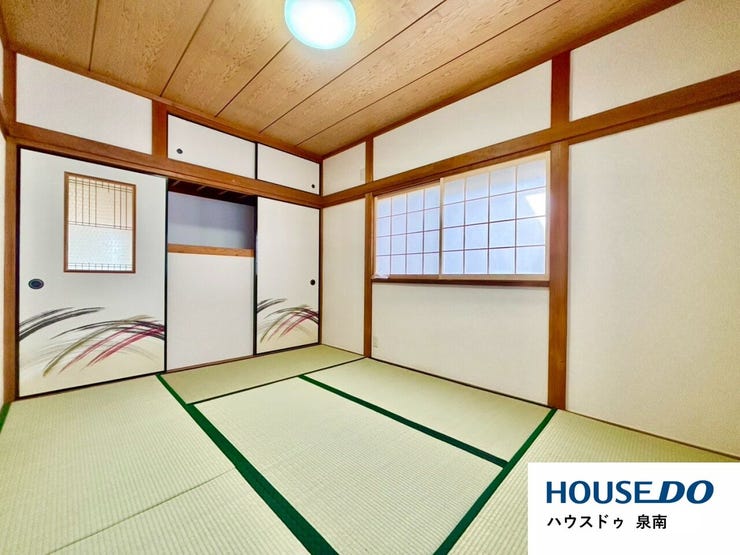 障子がついており、優しい光を取り込めます。