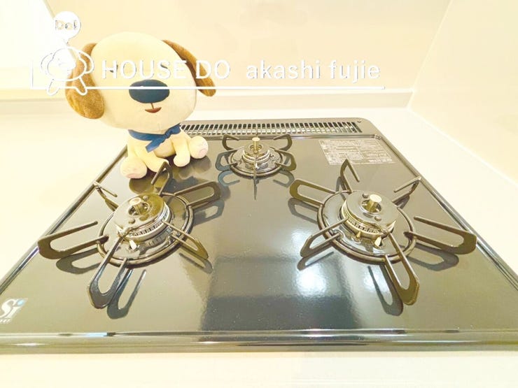 お料理好きの方にも嬉しい3口ガスコンロ