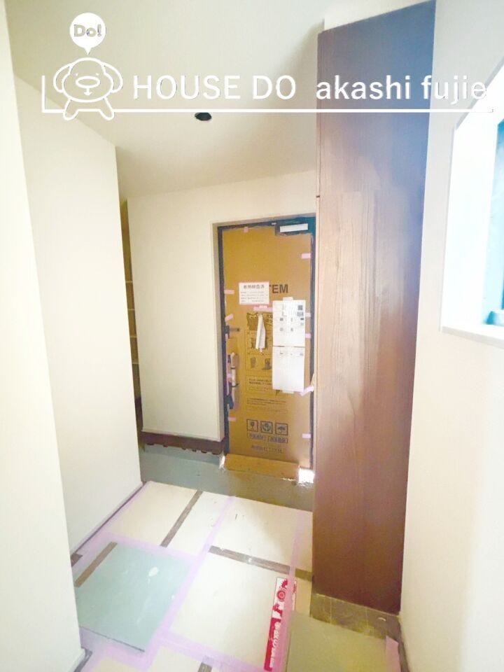 明るい玄関ホール