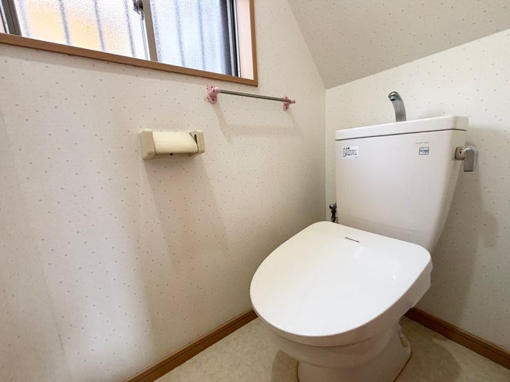 1Fトイレも綺麗に使用されています!