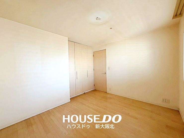 ■全居室収納付き!
■お部屋がスッキリ片付くだけでなく、新しく収納棚を買い足す必要がないので、初期費用が抑えられそうですね!