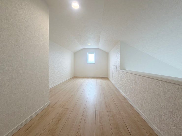 ★小屋裏収納