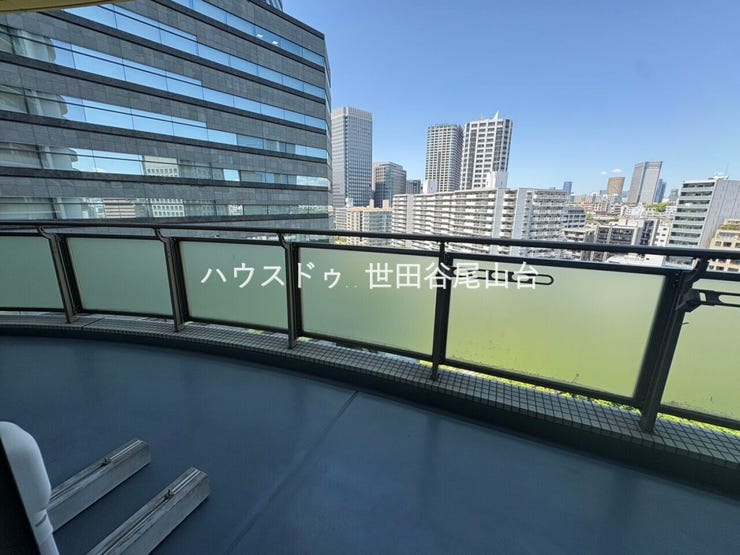 北側11階から大崎の町並みを眺めることができます。