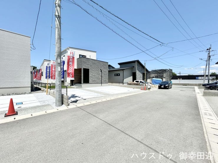 ■理想を叶える新しい暮らしの舞台■高いデザイン性と機能性を兼ね備えた住まい。ここで、家族の新しい物語が始まります。