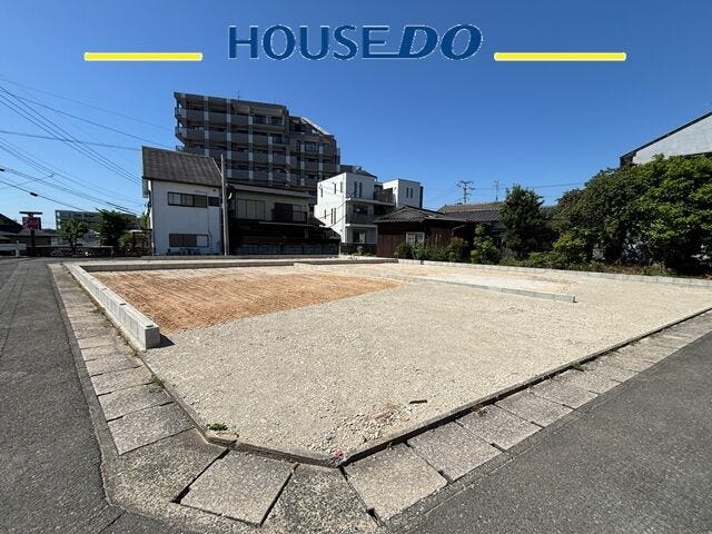 ◆ルミエール春日店 徒歩5分!
◆ヤマダ電機福岡春日店 徒歩3分♪