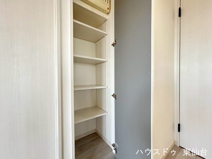 シンプルな造りに、暮らしの工夫が詰まったスペース