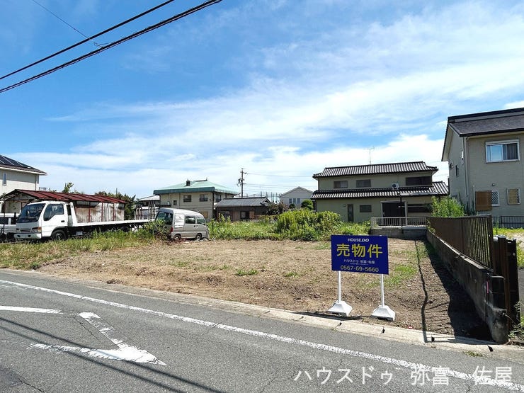 間口広々約11m♪駐車が苦手な方も安心です(^^)