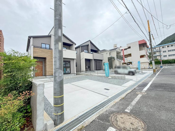 ファミリークローク♪小倉北区常磐町新築戸建て◎駐車場◎全室フローリング◎LDK18帖以上◎収納充実
