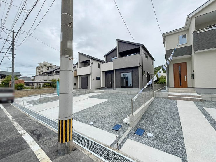 WIC2ヶ所♪小倉北区常磐町新築戸建て◎駐車場◎全室フローリング◎LDK18帖以上◎収納充実
