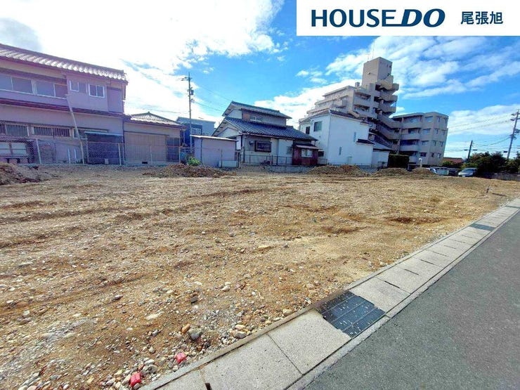 【前面道路】現地をご覧いただき、周辺環境なども一緒に ご確認いただけます!周辺環境もご案内いたします!安心してお住まいが購入出来るようサポート致します! お気軽にお問い合わせくだいませ◎