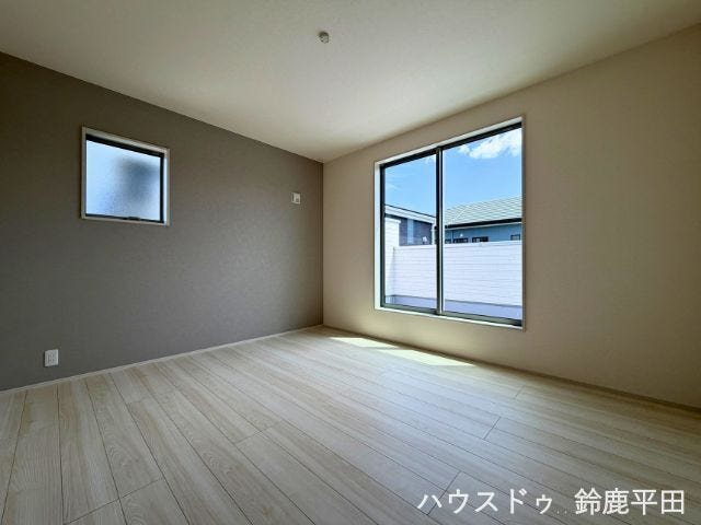 洋室8.2帖