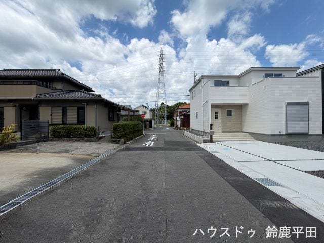 西側道路