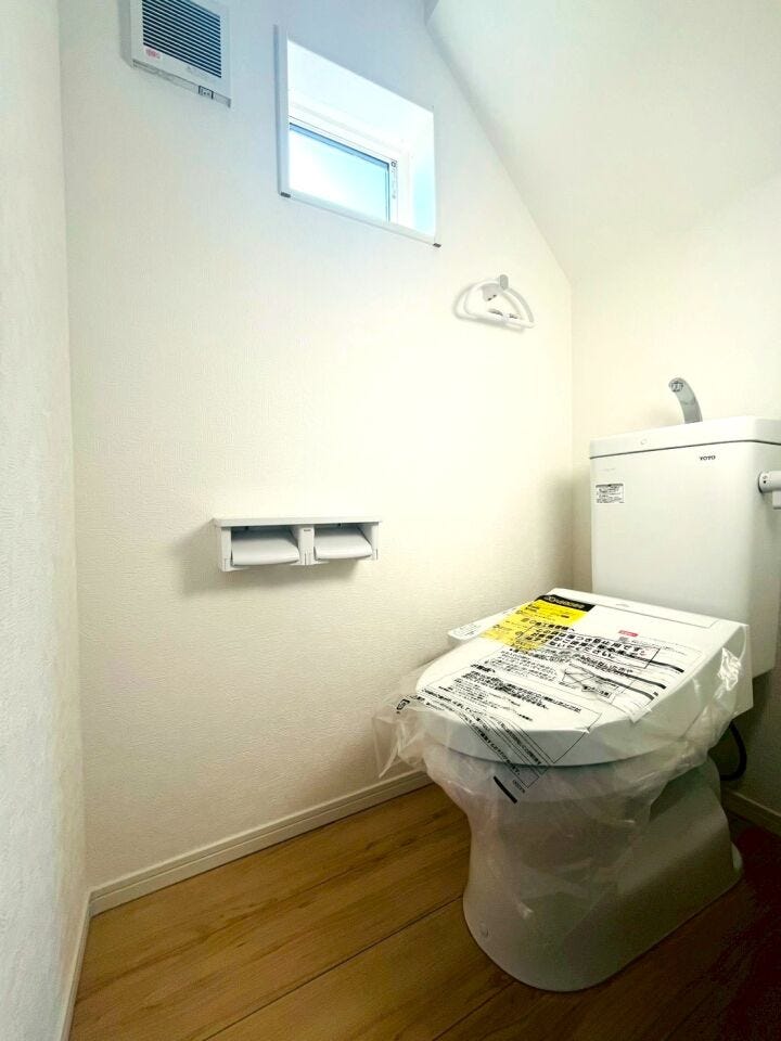 1階・2階にトイレがあり、忙しい朝や来客時にも便利で、快適にお使いいただけます。