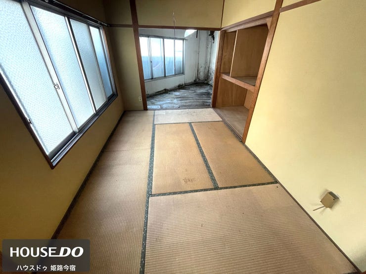 採光性が高く、日中は明るく過ごしやすいお部屋です。