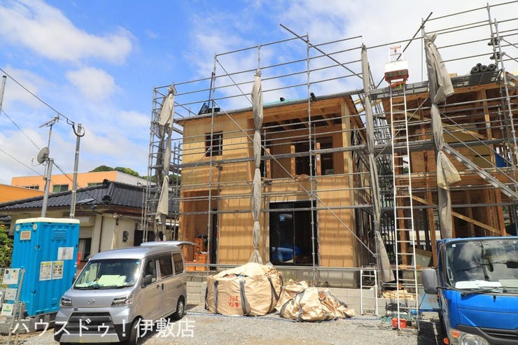 下伊敷２丁目 新築戸建 【外観写真】
棟が上がりました！完成後では見れない建物内部のご見学も可能です
令和8年6月3日撮影