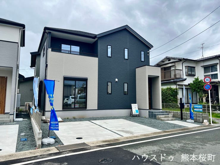 ■車と趣味の幅が広がる場所■単なる駐車スペースではない、洗車やタイヤ交換、DIYにも使える多目的な屋外スペースです。