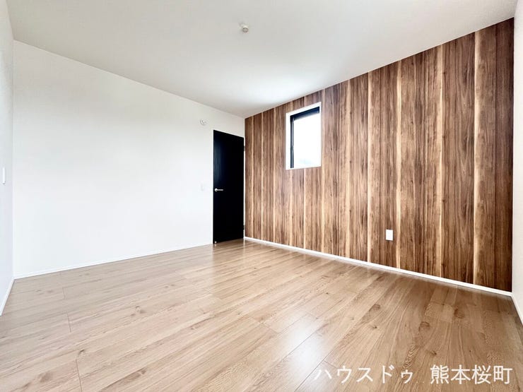 ■2階7帖洋室■心からリラックスできる静けさ、上質な眠りで、毎日をリセットします。明日への活力を養う空間です。