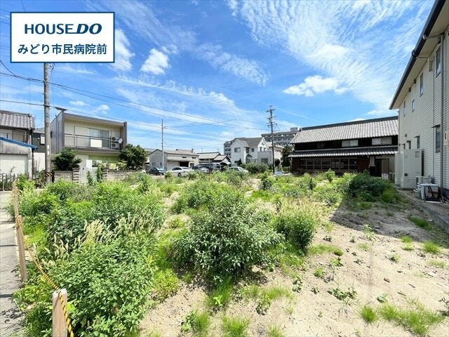 ・アオキスーパー 大高店まで徒歩11分(約820m)
・ドラッグセイムス 大高店まで徒歩8分(約570m)