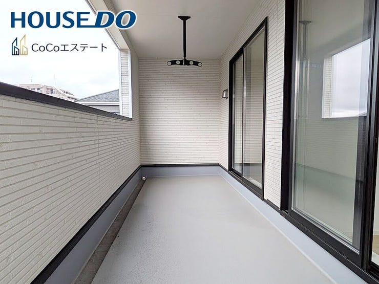 □■バルコニー■□
広々インナーバルコニー♪
家族みんなのお洗濯物もお布団も、あっという間におひさまの香りに◎