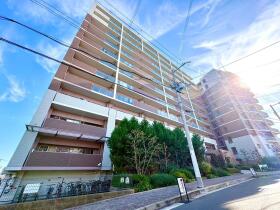 堺市西区鳳南町５丁