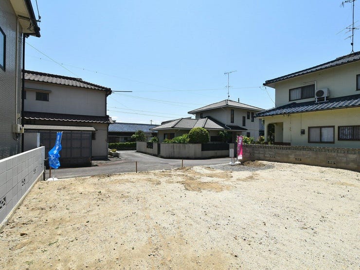 敷地内を北東側より撮影 2026.05.15