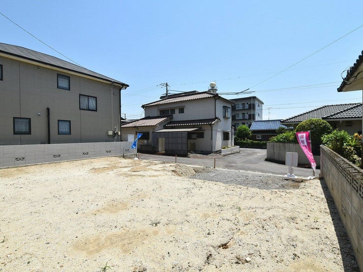 敷地内を北西側より撮影 2026.05.15