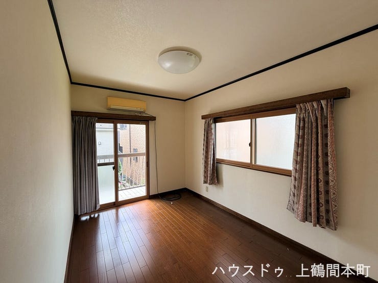 2面採光です。