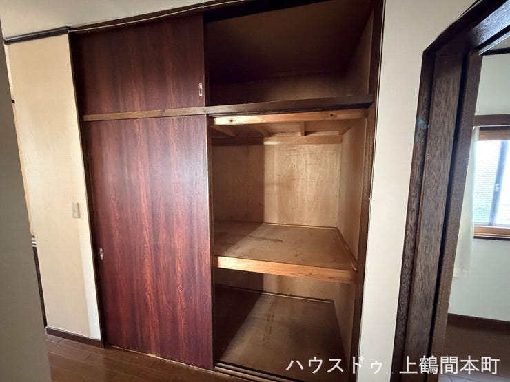 大容量の押し入れ収納です。