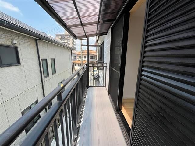 屋根があるので、急な雨に降られても安心です。