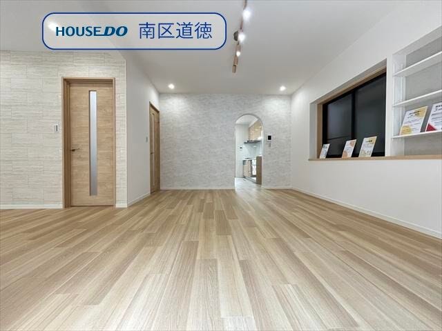 木のぬくもりあふれる温かい空間♪2026年4月リフォームされ新しく生まれ変わりました!