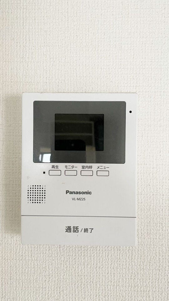 家族の安全もしっかり守れるモニターフォン