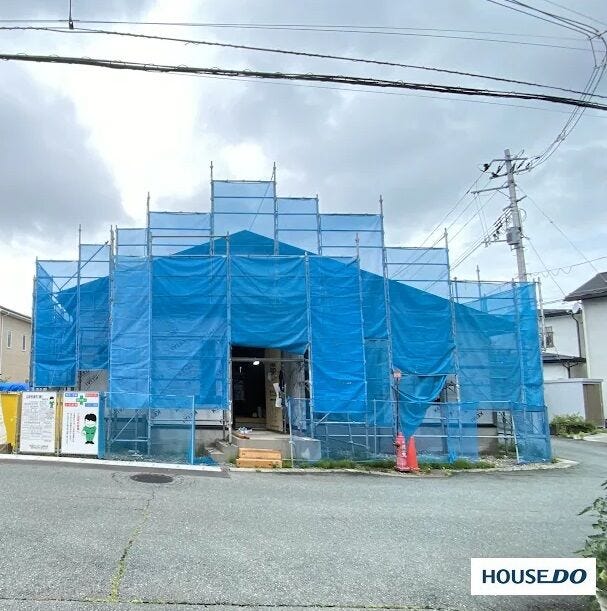 建築中。2026.7.3撮影