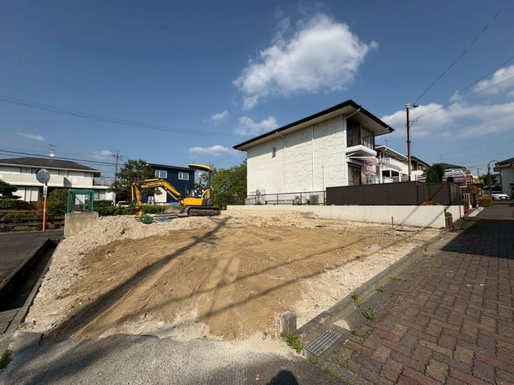 完成前の物件購入が不安な方は、同じ建築会社の別物件を内覧することで
物件の雰囲気を確認できます!
ハウスドゥ小牧味岡店は即対応が可能です!ぜひご相談ください!