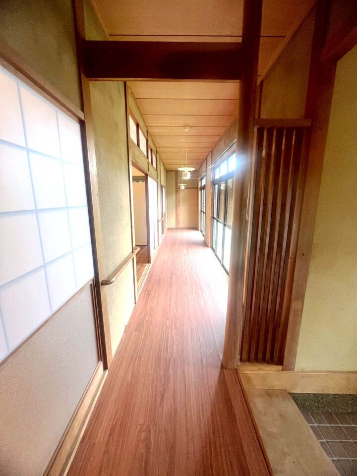【閑静な住宅街】モニター付きインターホン♪2面採光♪シャンプードレッサー♪小学校まで徒歩10分圏内♪