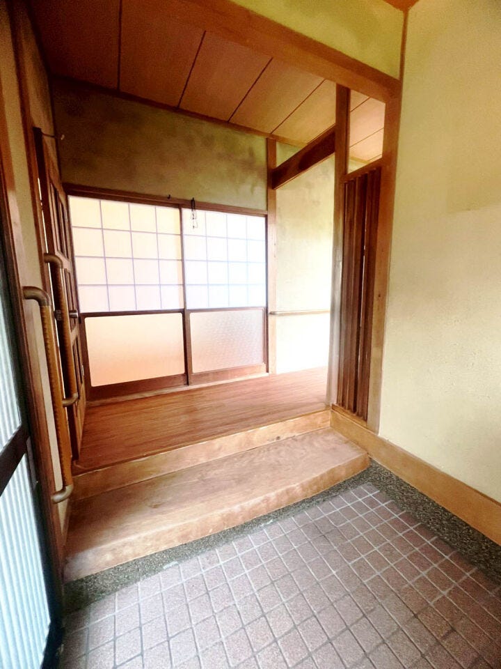 【閑静な住宅街】モニター付きインターホン♪2面採光♪シャンプードレッサー♪小学校まで徒歩10分圏内♪