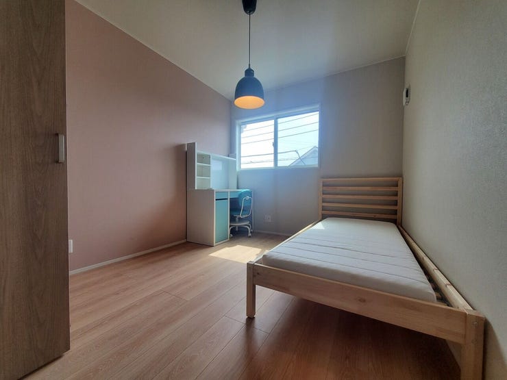 【Bedroom】主寝室や子ども部屋、在宅ワークにも使える洋室。暮らしに合わせて自由にレイアウトできます。