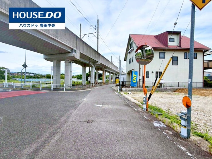 ◆見学予約受付中◆
現地をご覧いただき、周辺環境なども一緒に
ご確認いただけます!